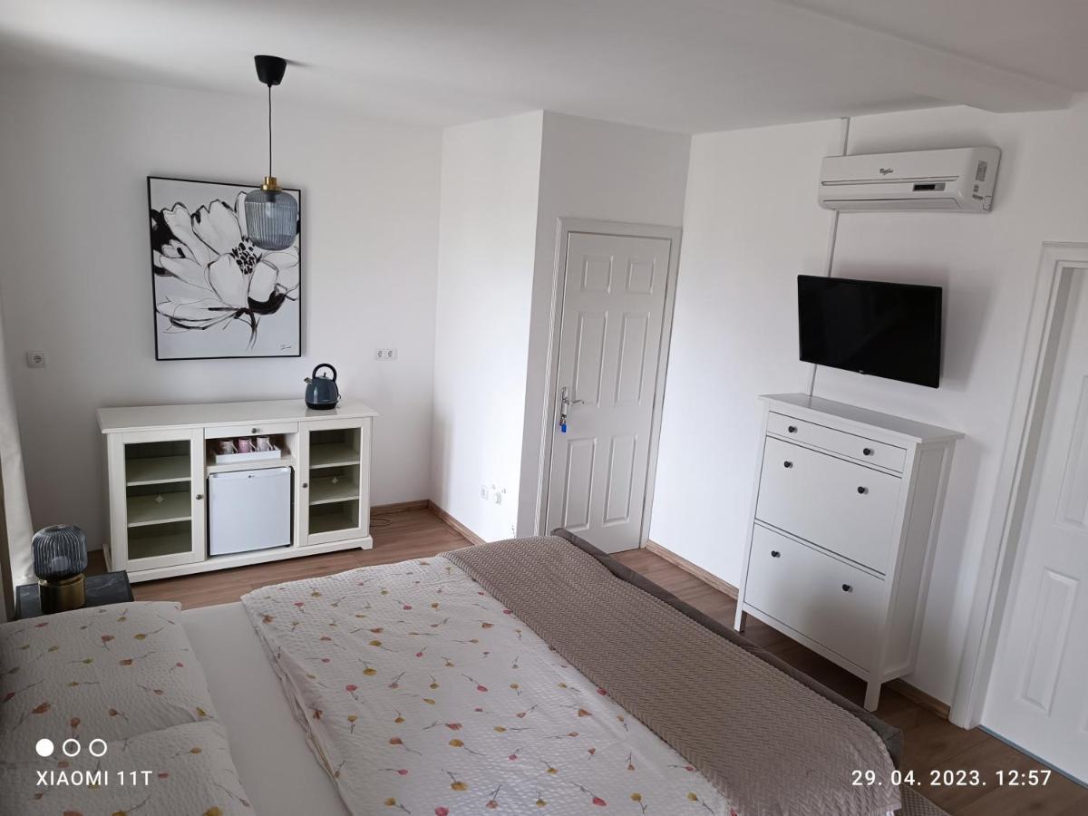 Marko Rooms Krk Town Zewnętrze zdjęcie